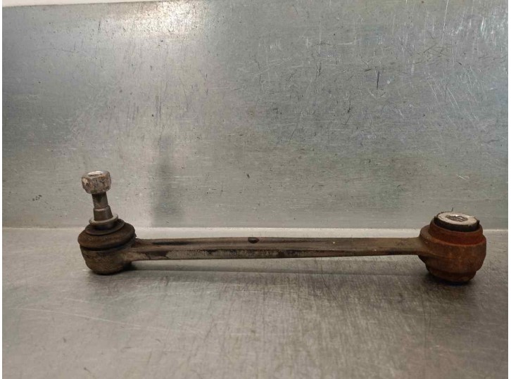 Recambio de brazo suspension inferior trasero derecho para ssangyong rodius 2.7 turbodiesel cat referencia OEM IAM 1513500553  