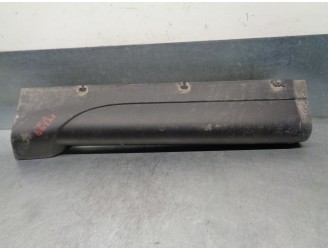 Recambio de spoiler talonera lateral izquierda para chrysler jeep cherokee (kj) 2.8 crd cat referencia OEM IAM 5JH95XXXAD 