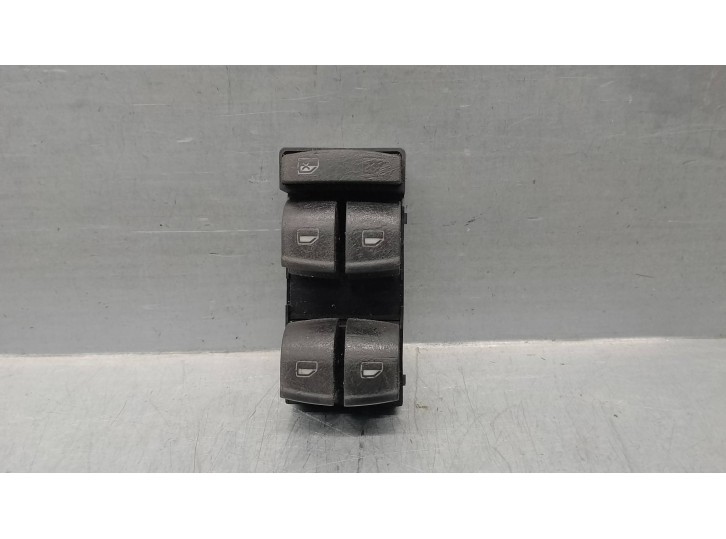 Recambio de mando elevalunas delantero izquierdo para audi a8 (4e2) 4.0 v8 32v tdi biturbo cat (ase) referencia OEM IAM 4E095985