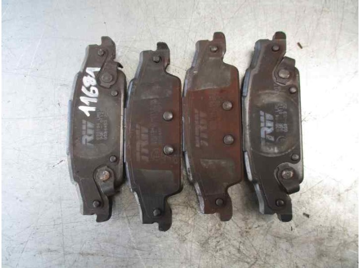 Recambio de pastillas de freno para cadillac cts 3.2 v6 cat referencia OEM IAM 838184 GDB4453 TRW