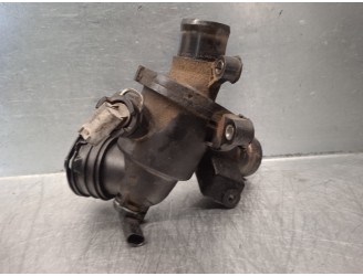 Recambio de termostato para mercedes-benz clase e (w212) lim. 2.1 cdi cat referencia OEM IAM A6512002800 