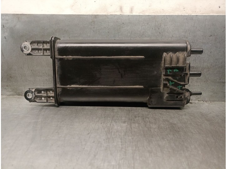 Recambio de filtro carbono activo para toyota rav 4 v (_a5_, _h5_) 2.5 hybrid (axah52) referencia OEM IAM 7774042120 7774042120 