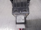 Recambio de interruptor para mazda 3 sedán (bp) referencia OEM IAM BEMD6660A 