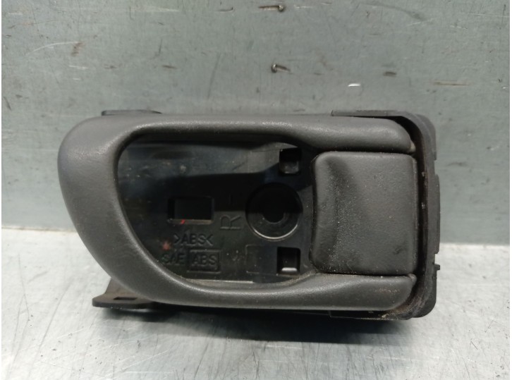 Recambio de maneta interior delantera derecha para subaru forester s10 (sf) 2.0 cat referencia OEM IAM 62510AC000OE 62510AC000OE