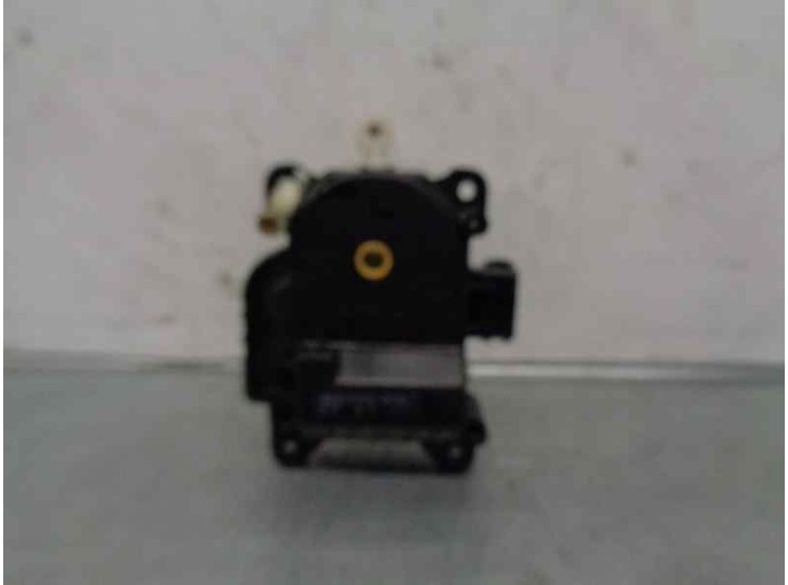 Recambio de motor calefaccion para cadillac cts 3.2 v6 cat referencia OEM IAM AW0637008630  