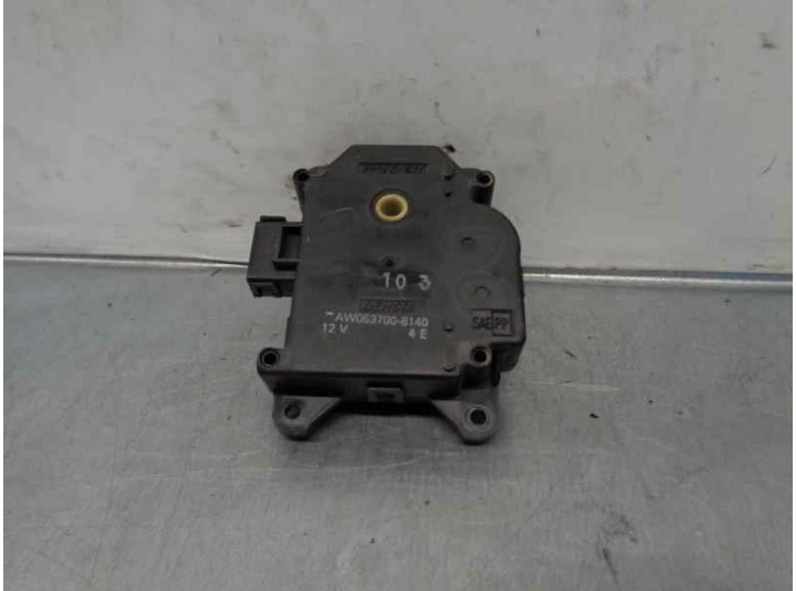 Recambio de motor calefaccion para cadillac cts 3.2 v6 cat referencia OEM IAM AW0637008140 