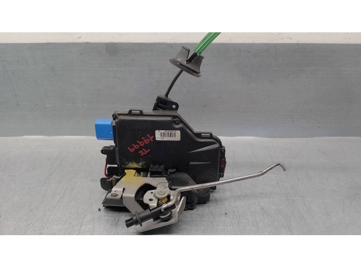 Recambio de cerradura puerta trasera izquierda para audi a8 (4e2) 4.0 v8 32v tdi biturbo cat (ase) referencia OEM IAM 4E0839015 