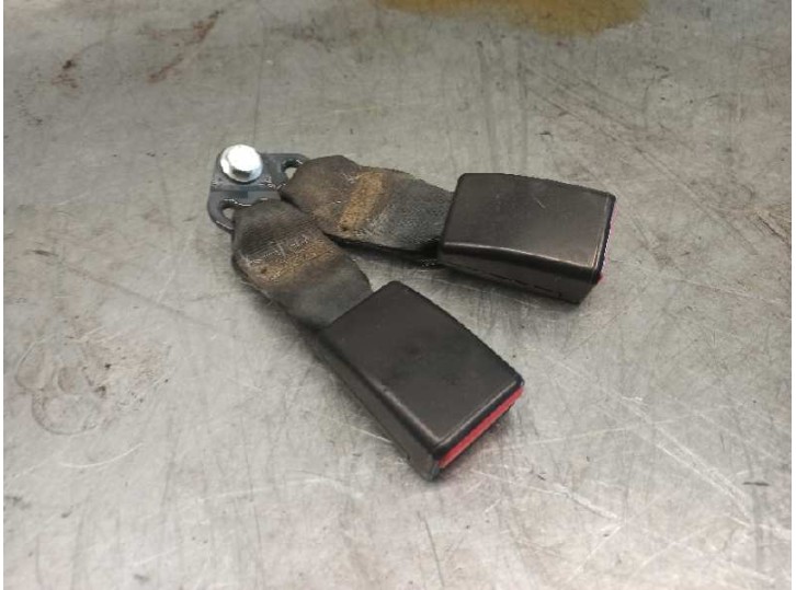 Recambio de enganche cinturon para dacia sandero ii 0.9 tce cat referencia OEM IAM 878170958R  