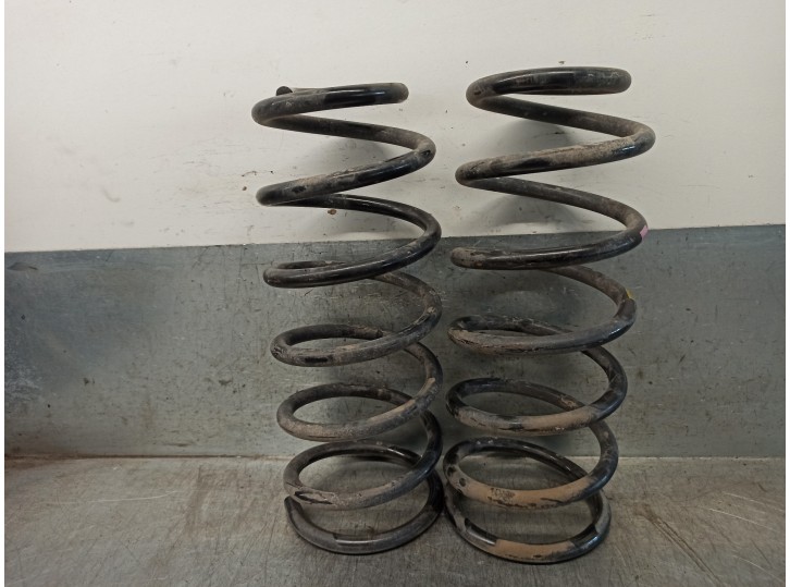 Recambio de muelle amortiguacion para kia soul ( ) 1.6 gdi cat referencia OEM IAM 55330B2140 