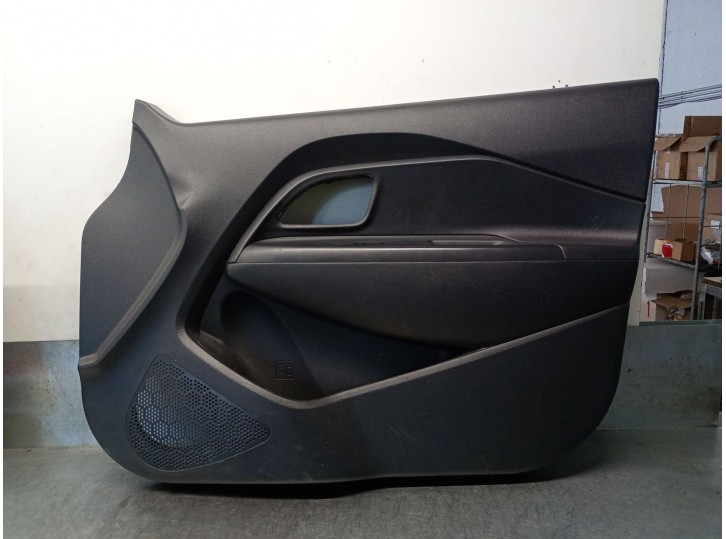 Recambio de guarnecido puerta delantera derecha para kia rio iii (ub) 1.25 cvvt referencia OEM IAM 823021W020HU 823081W025HU 