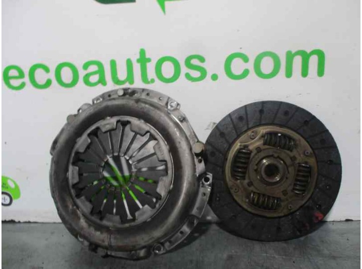 Replacement clutch kit for Hyundai Accent (LC) 1.6 16V CAT OEM IAM reference 