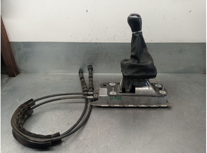 Recambio de palanca cambio para volkswagen tiguan (5n_) 2.0 tdi referencia OEM IAM 1K0711061B 1K0711050A 