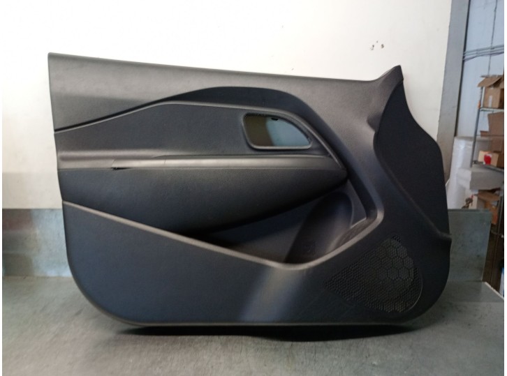 Recambio de guarnecido puerta delantera izquierda para kia rio iii (ub) 1.25 cvvt referencia OEM IAM 823011W155HU 823071W155HU 