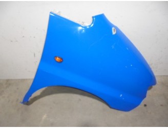 Recambio de aleta delantera derecha para hyundai h 1 2.5 turbodiesel referencia OEM IAM 663214A500 AZUL 