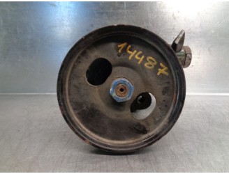 Replacement power steering pump for Hyundai H1 2.5 turbodiesel OEM IAM reference 571004A010 