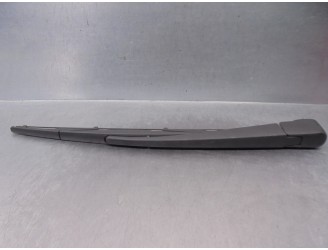 Replacement rear wiper arm for Mazda 3 sedan (BP) OEM IAM reference GHP967421 