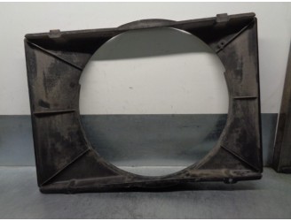 Recambio de calandra delantera de radiador para hyundai h 1 2.5 turbodiesel referencia OEM IAM 253504A100  