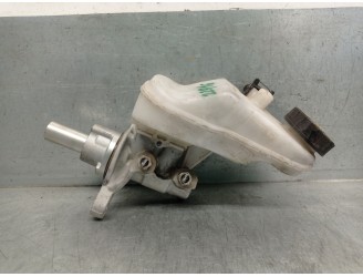 Recambio de bomba freno para peugeot 108 1.0 vti 72 referencia OEM IAM 1612196080 1612196080 0204782755 BOSCH