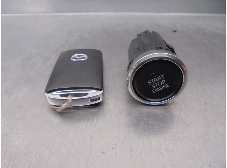 Recambio de boton start/stop para mazda 3 sedán (bp) referencia OEM IAM 4860774 