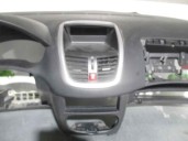 Recambio de salpicadero para peugeot 206+ 1.4 hdi referencia OEM IAM 824720 NEGRO 