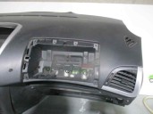 Recambio de salpicadero para peugeot 206+ 1.4 hdi referencia OEM IAM 824720 NEGRO 
