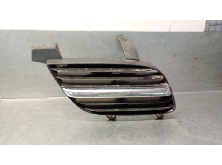 Recambio de rejilla delantera para nissan almera ii hatchback (n16) 2.2 di referencia OEM IAM 62322BM400 62310BM425 