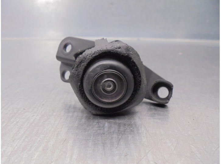 Recambio de modulo electronico para mazda 3 sedán (bp) referencia OEM IAM BCKB67RC0 BCKB-67RC0 