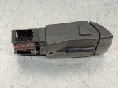 Recambio de mando volante para renault trafic ii furgoneta (fl) 2.5 dci 145 (fl0j) referencia OEM IAM 8200950420 8200950420 F106