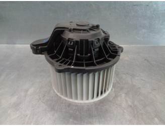 Recambio de motor calefaccion para kia sportage 1.6 cat referencia OEM IAM 971132Y000 F0053B2441 BOSCH