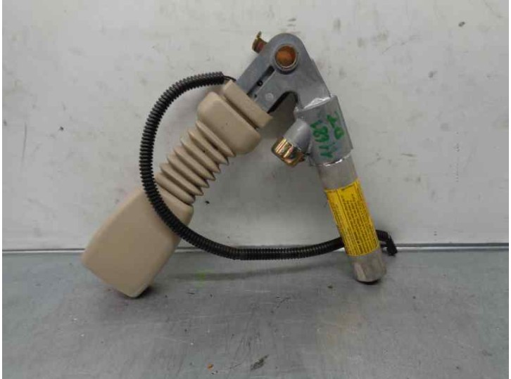 Recambio de pretensor airbag izquierdo para cadillac cts 3.2 v6 cat referencia OEM IAM 25728948  