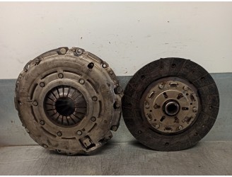 Recambio de kit embrague para opel zafira b 1.7 16v cdti referencia OEM IAM 55562298  