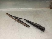 Recambio de brazo limpia trasero para opel sintra 2.2 16v dti referencia OEM IAM 