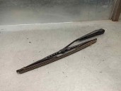 Recambio de brazo limpia trasero para opel sintra 2.2 16v dti referencia OEM IAM 