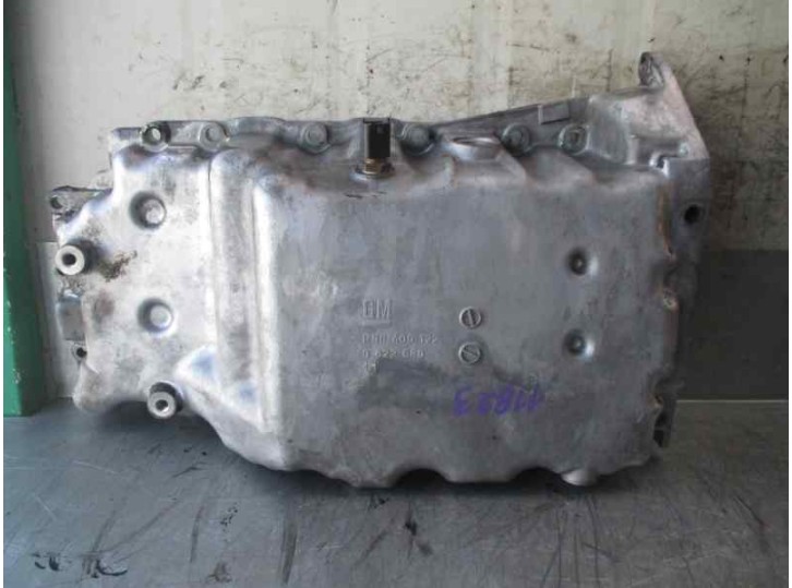 Recambio de carter para opel sintra 2.2 16v dti referencia OEM IAM 90400122 0822680 GM