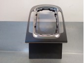 Recambio de moldura para hyundai kona 1.0 tgdi cat referencia OEM IAM 84632J9AA0  