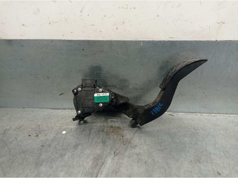 Recambio de potenciometro pedal para seat exeo berlina (3r2) 2.0 tdi referencia OEM IAM 8E1721523G 6PV00837505 HELLA