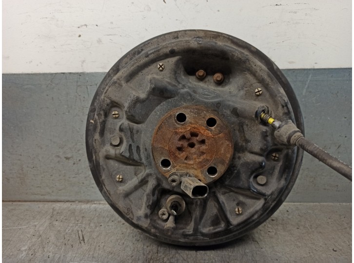 Recambio de mangueta trasera derecha para volkswagen up! (121) 1.0 referencia OEM IAM 1S0598611  