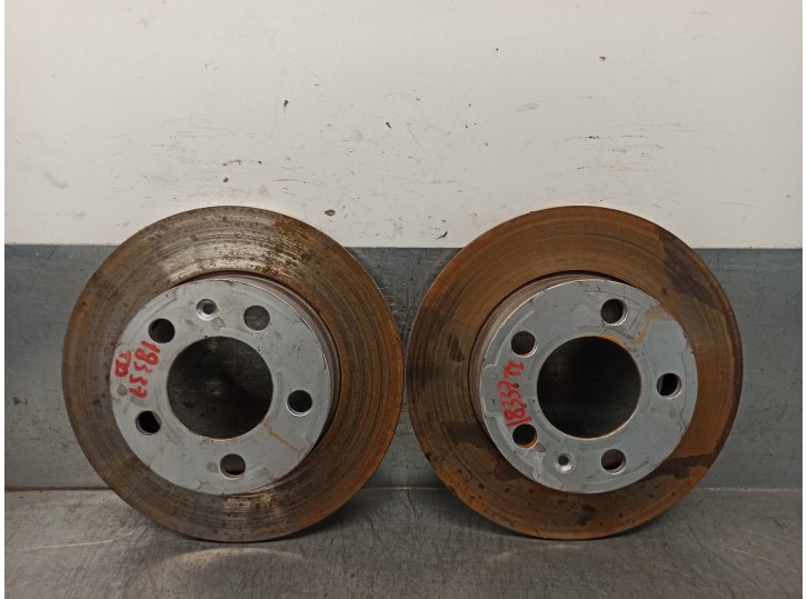 Recambio de disco freno trasero para volkswagen t-cross 1.0 tsi referencia OEM IAM 2Q0615601H  