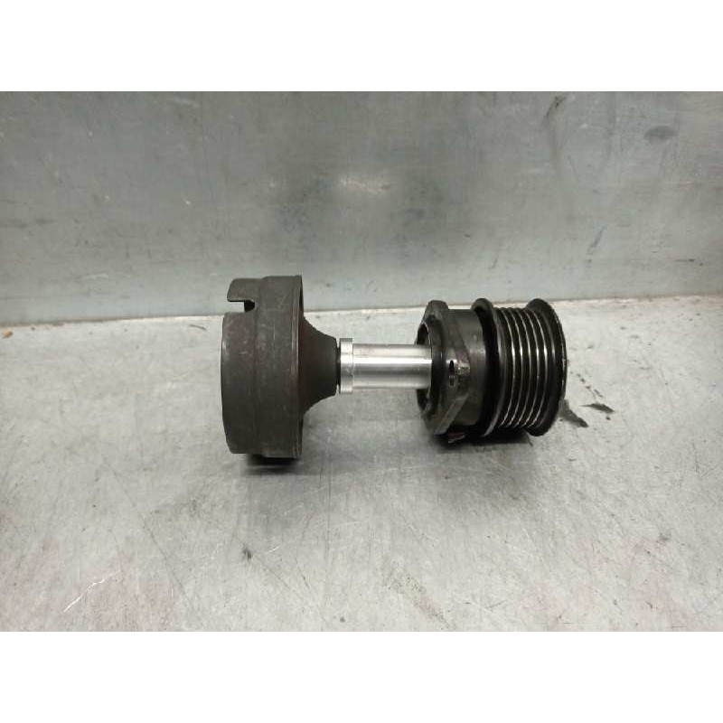 Recambio de polea alternador para ford focus berlina (cak) 1.8 tddi turbodiesel cat referencia OEM IAM 1488368  