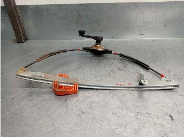 Recambio de elevalunas delantero derecho para ford fiesta courier (dx) 1.8 diesel cat referencia OEM IAM MANUAL 5 PUERTAS