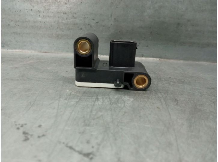 Recambio de sensor impacto para bmw 3 coupé (e92) 320 d referencia OEM IAM 6956485 0285003901 BOSCH