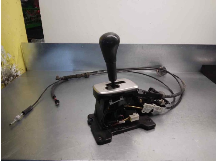 Recambio de palanca cambio para mitsubishi outlander (cu0w) 2.4 4wd referencia OEM IAM MR980203  