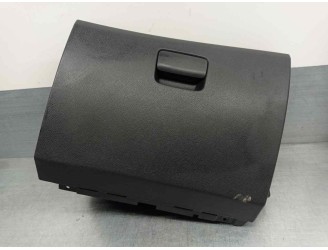 Recambio de guantera para mercedes-benz clase gla (w156) 2.1 cdi cat referencia OEM IAM A1766800091 