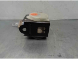 Recambio de cinturon seguridad trasero central para cadillac cts 3.2 v6 cat referencia OEM IAM 10369716 