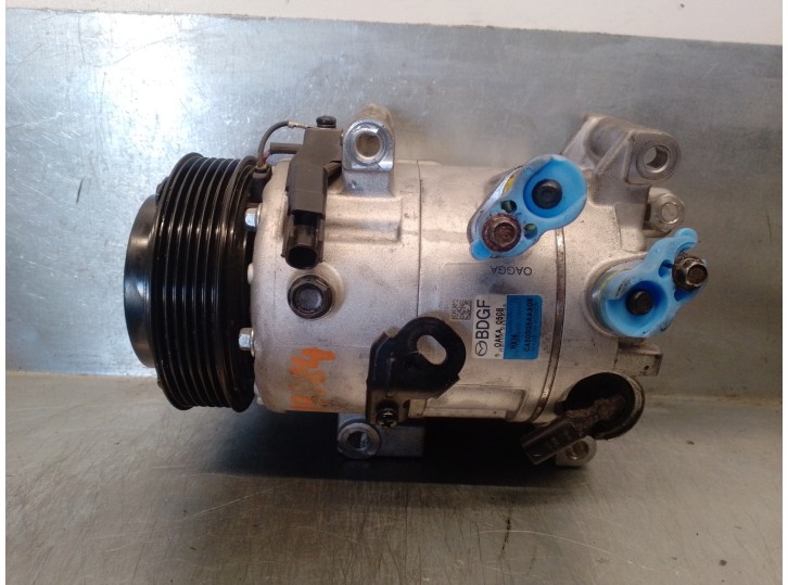 Recambio de compresor aire acondicionado para mazda 3 sedán (bp) referencia OEM IAM 0AKA0508 CA500G5AAA08 HANON