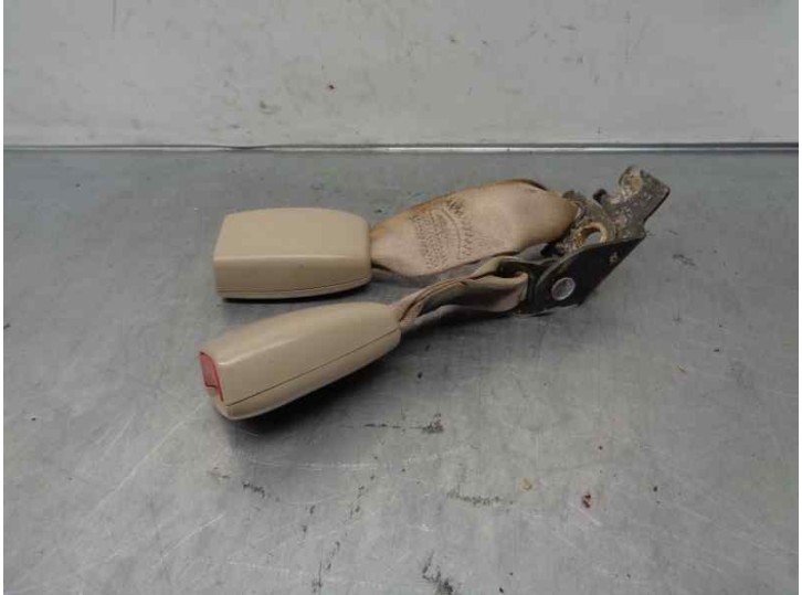 Recambio de enganche cinturon para cadillac cts 3.2 v6 cat referencia OEM IAM 88952316  