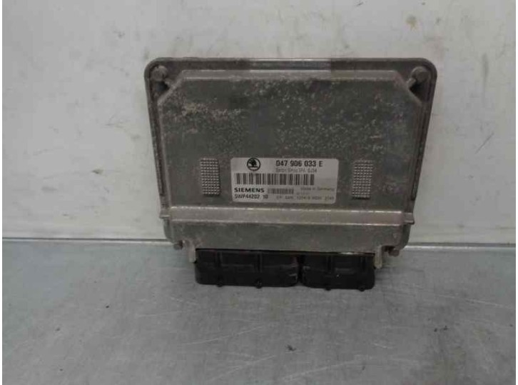 Recambio de centralita motor uce para skoda fabia (6y2/6y3) 1.4 referencia OEM IAM 047906033E 5WP44202 SIEMENS