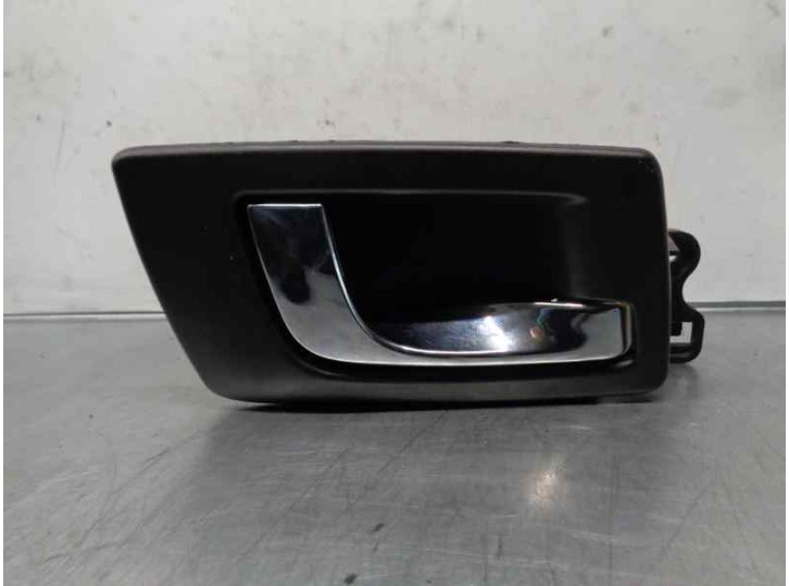 Replacement rear right interior door handle for Cadillac CTS 3.2 V6 CAT OEM IAM reference 257078893 