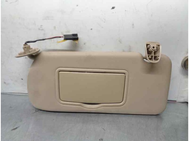 Recambio de parasol izquierdo para cadillac cts 3.2 v6 cat referencia OEM IAM 15006351 