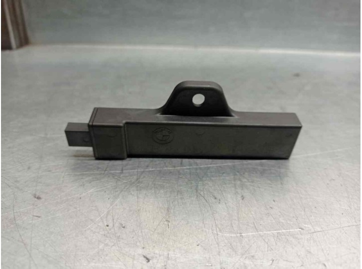 Recambio de antena para bmw serie 3 lim. (f30) 318d referencia OEM IAM 65209220832 